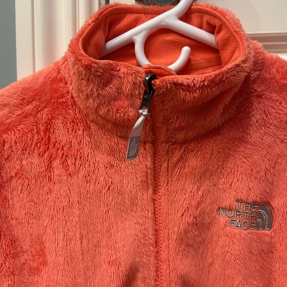Excellent used condition North Face zip up fleece. Womens small. - Picture 7 of 7